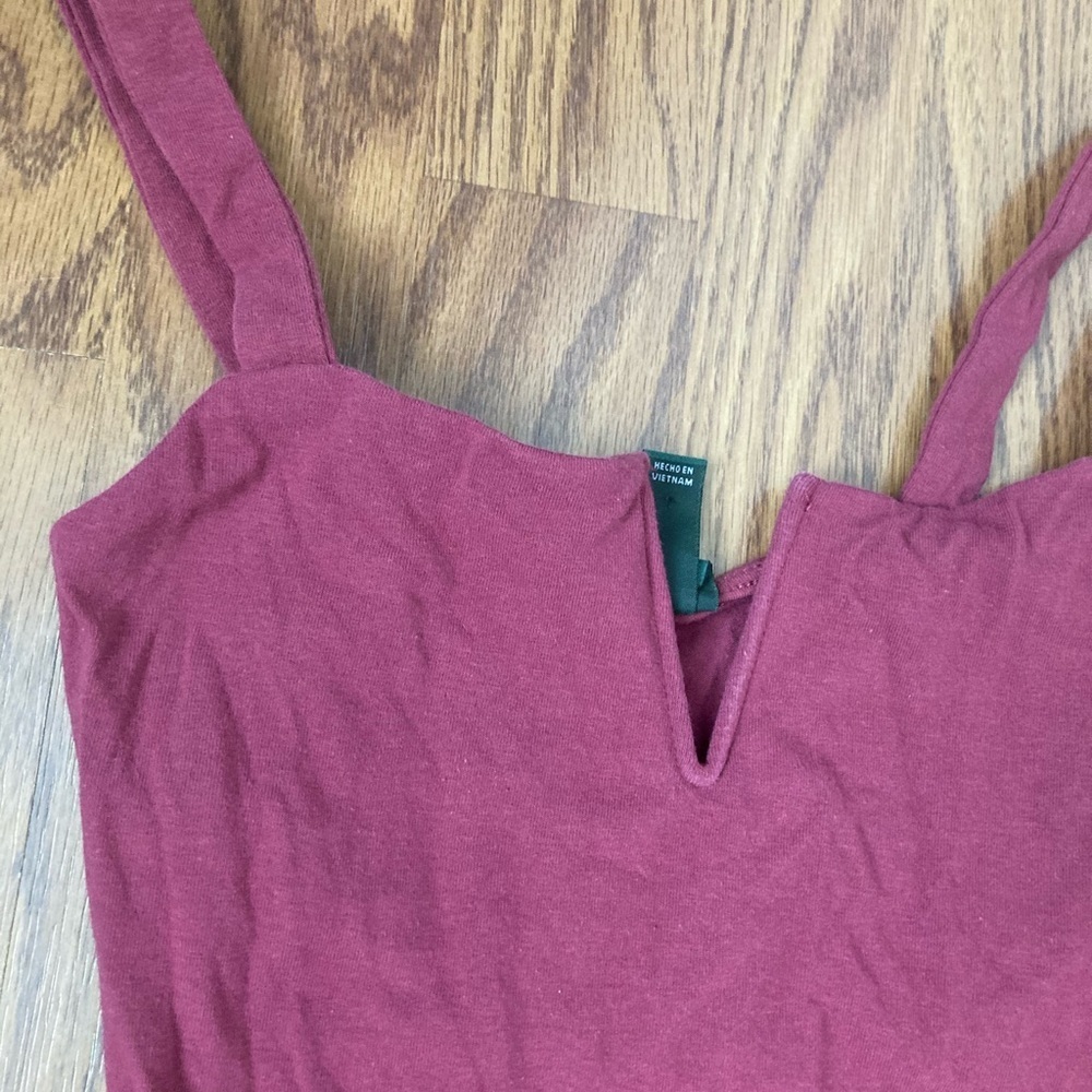 Wild Fable Woman’s Low Cut Bodysuit- EUC - Picture 2 of 3